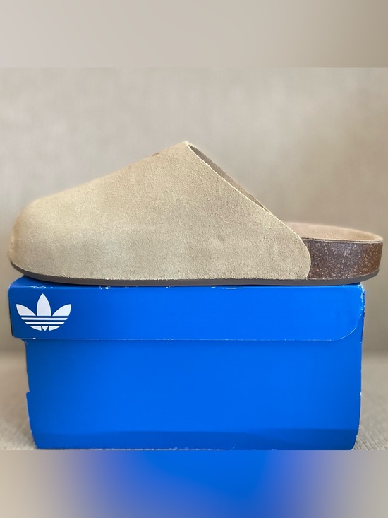 adidas Shoes - Size 8m (9 women) - Adidas Adimule Slides Core Black Gum JQ4367 Unisex BRAND NEW